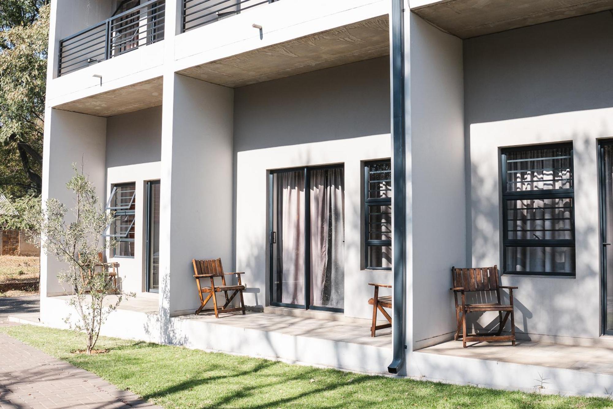 The Wild Peach - Menlyn Hotel Pretoria Exterior photo