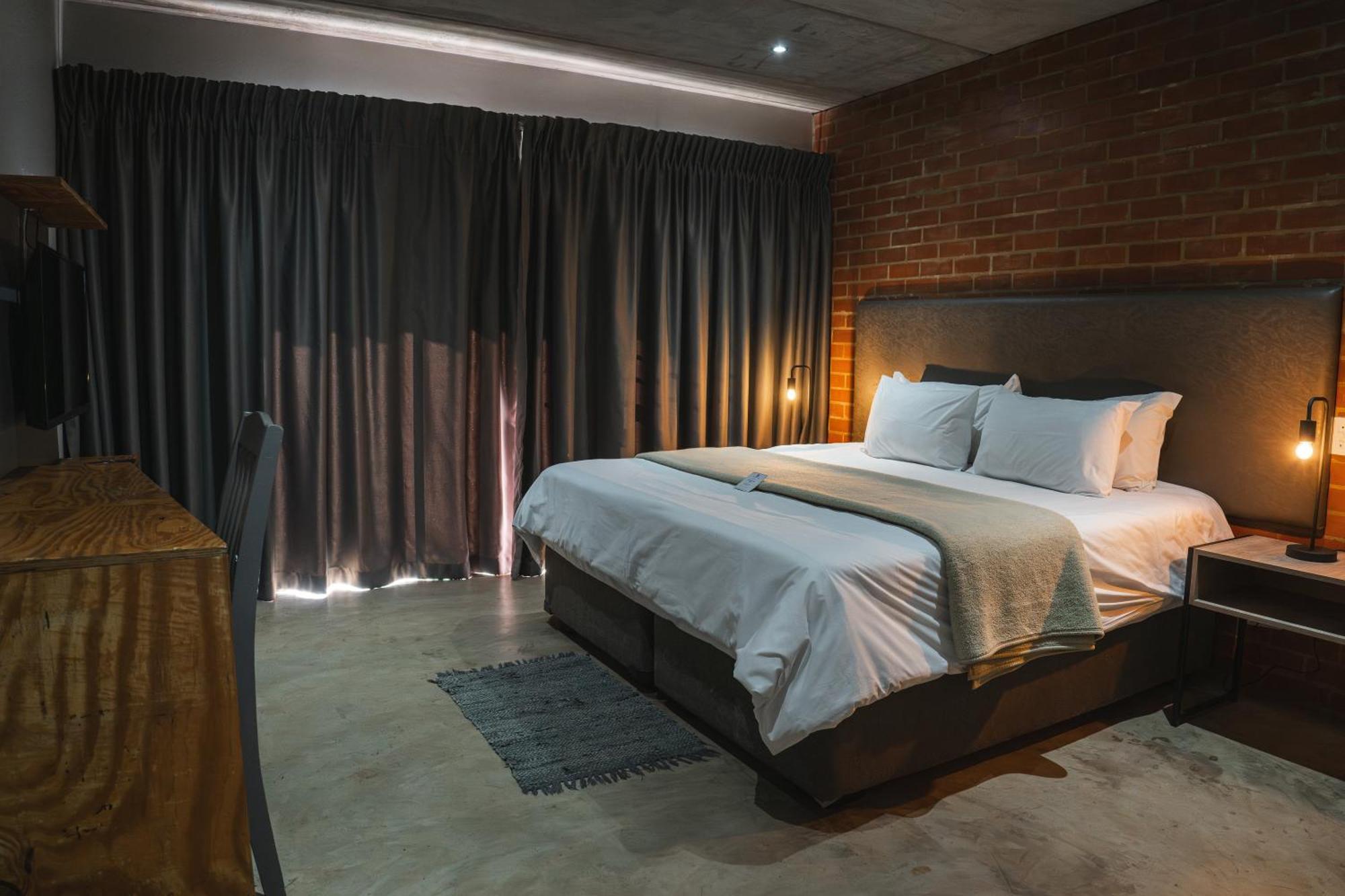 The Wild Peach - Menlyn Hotel Pretoria Exterior photo